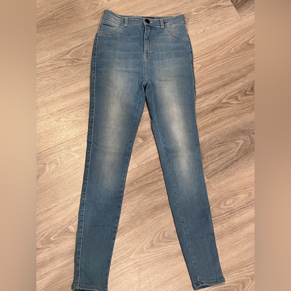 FITJEANS Women's Light Blue Skinny Jeans - Picture 3 of 7